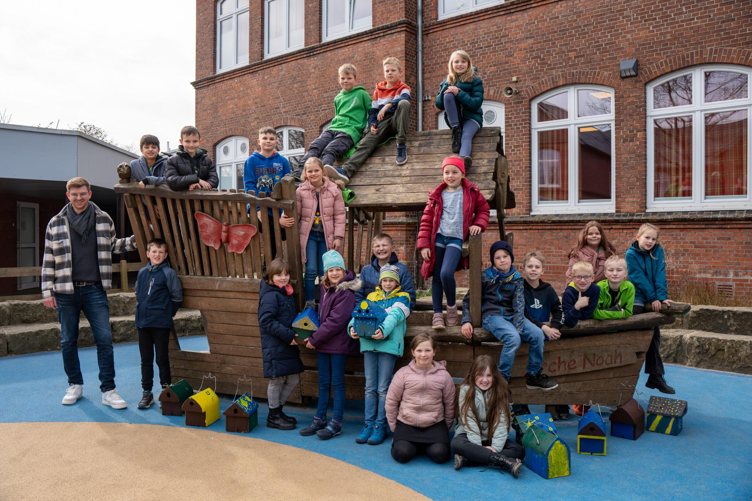 Read more about the article Naturschutz an der Grundschule Meldorf: Gemeinsam für unsere gefiederten Freunde